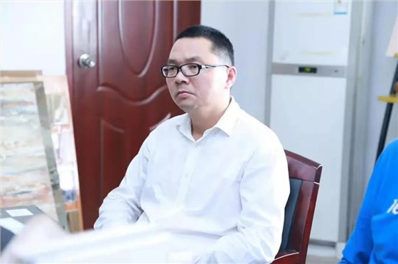 歡迎廣東涂協(xié)、經(jīng)銷商分會經(jīng)銷商代表蒞臨數(shù)碼彩指導