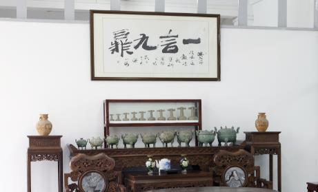 一言九鼎，信守諾言