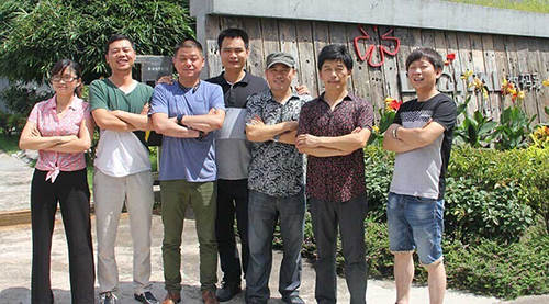 數(shù)碼彩油漆涂料經(jīng)銷商“獨立團”，迷霧中的希望之光