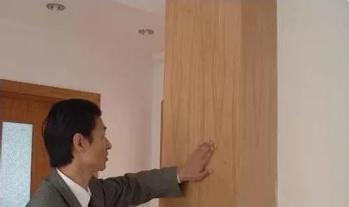 瑕疵漏洞不放過，室內(nèi)裝修油漆涂料工程驗收多注意