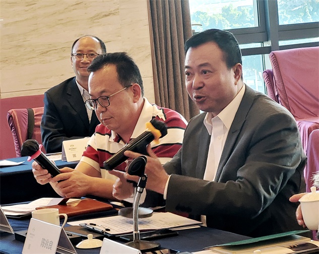 譜寫順德涂料新篇章 佛山涂協(xié)、順德涂料商會(huì)理事會(huì)成功舉辦