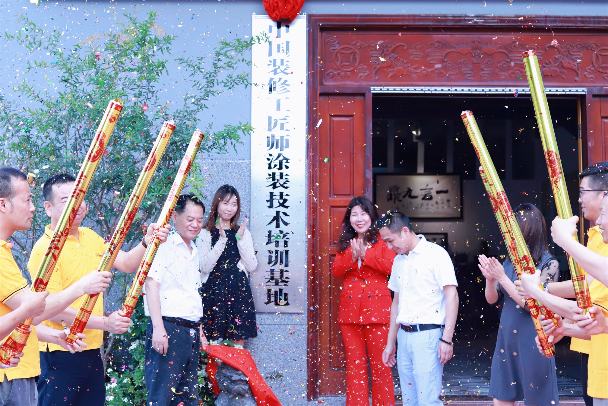首個裝修工匠師培訓基地在佛山數(shù)碼彩落地，6月18日首班開班！